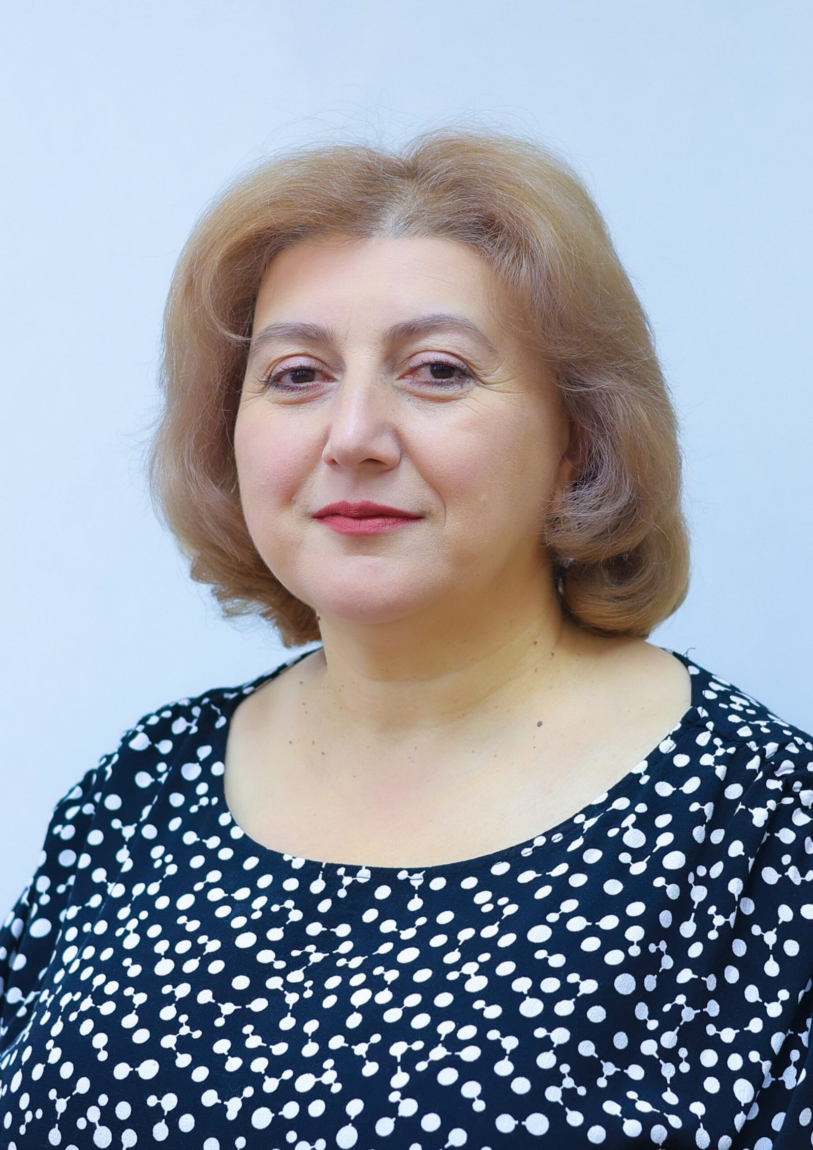 Կարինե Սիմոնյան