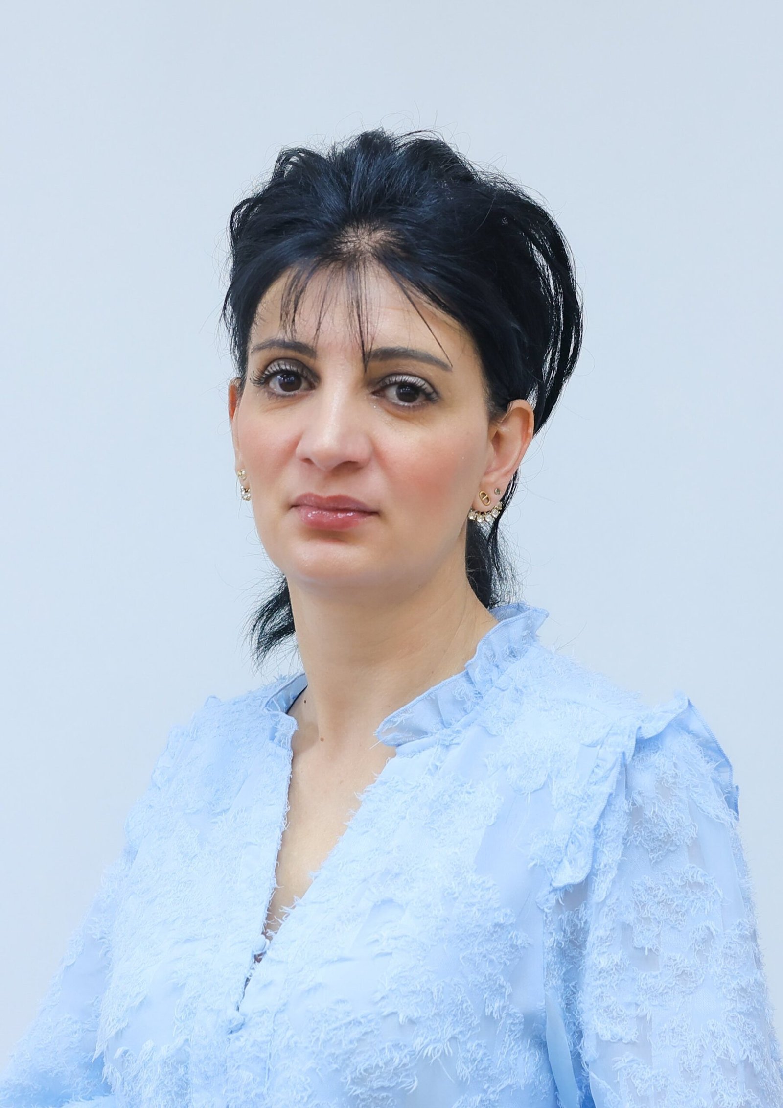 Մանյա Պետրոսյան